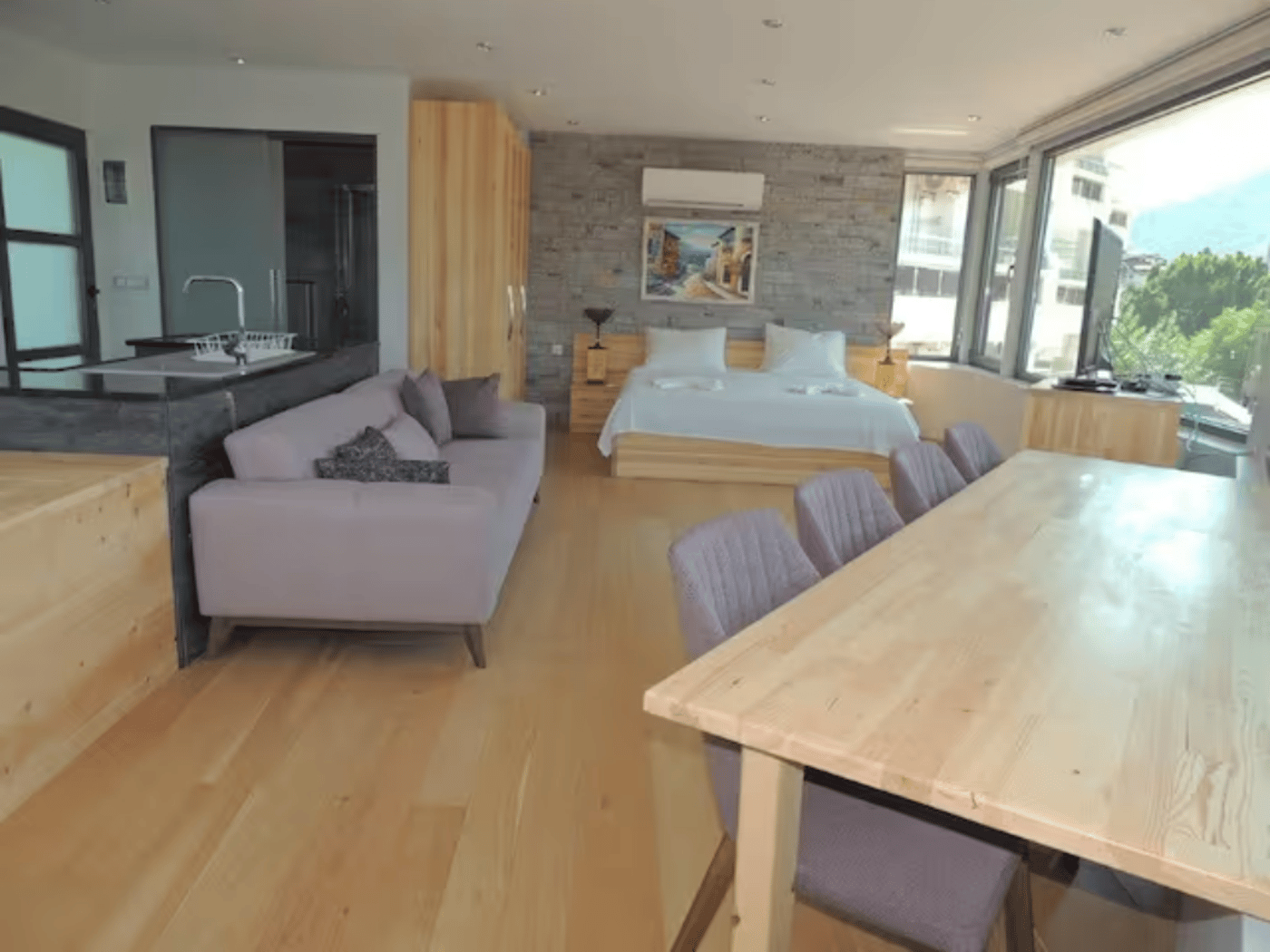 21.05.26 Solid Homes By Aquarium Hotels