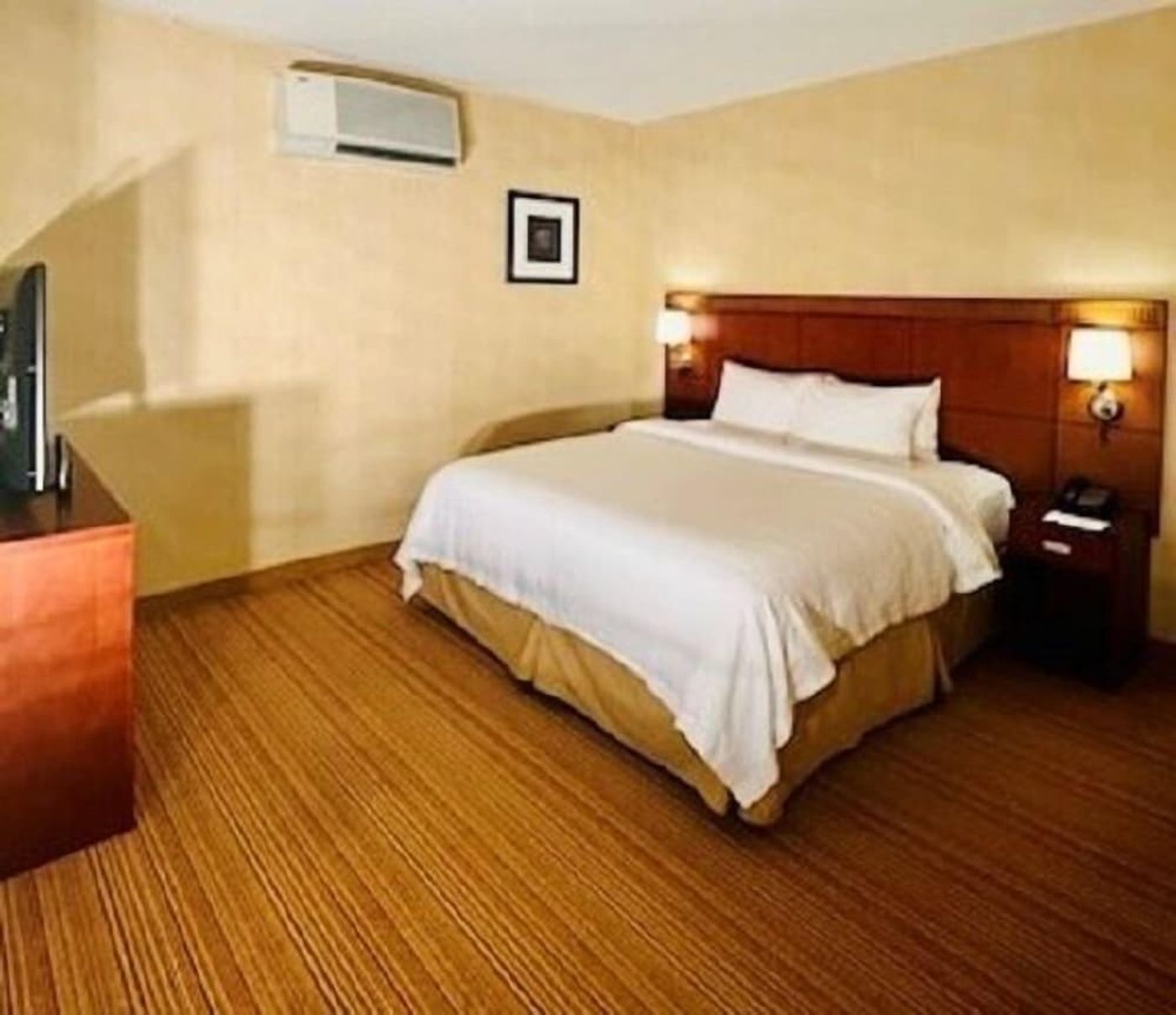 expedia-3159325-13