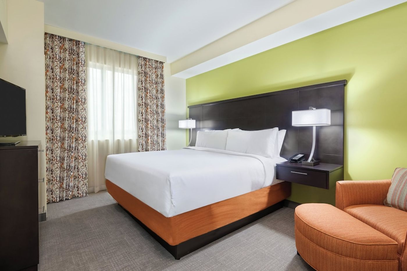 expedia-3162361-25