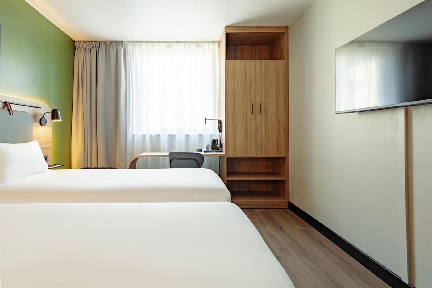 expedia-3157740-25