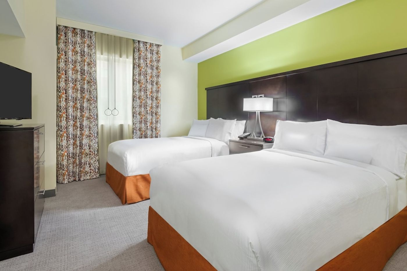 expedia-3162361-26