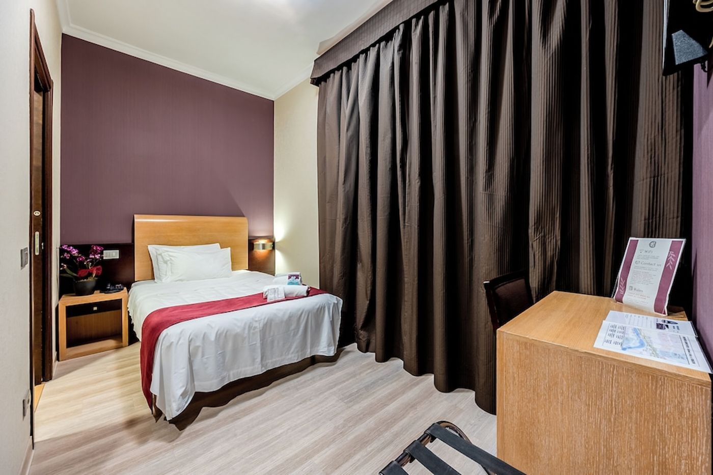 expedia-3165135-5