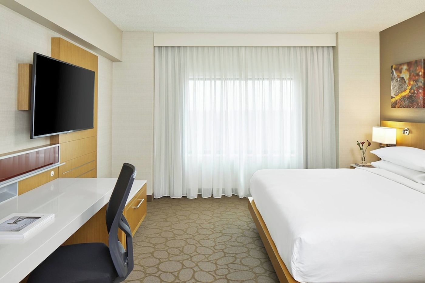 expedia-3162058-16