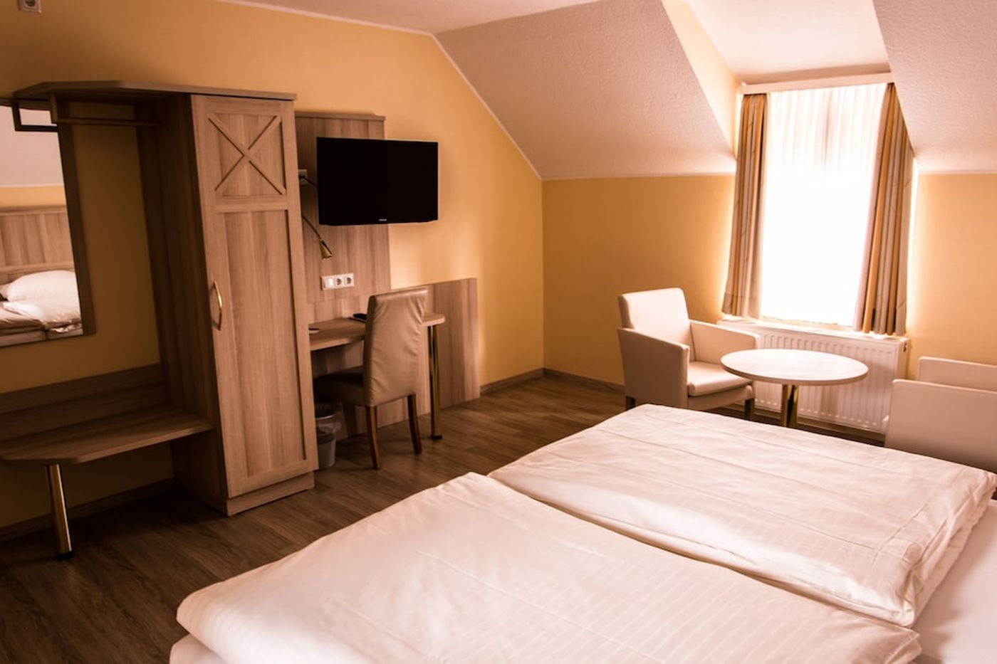 expedia-3161392-11