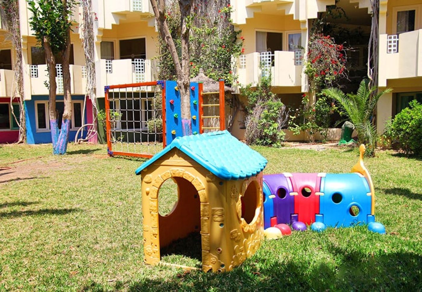 Hotel_Nahrawess 21.09