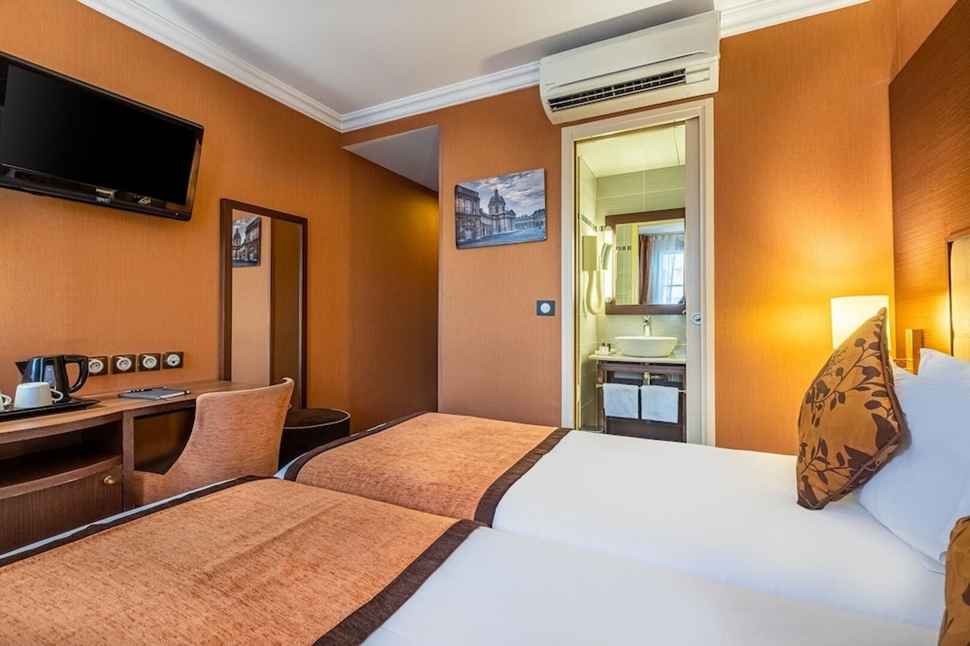 expedia-3162710-27