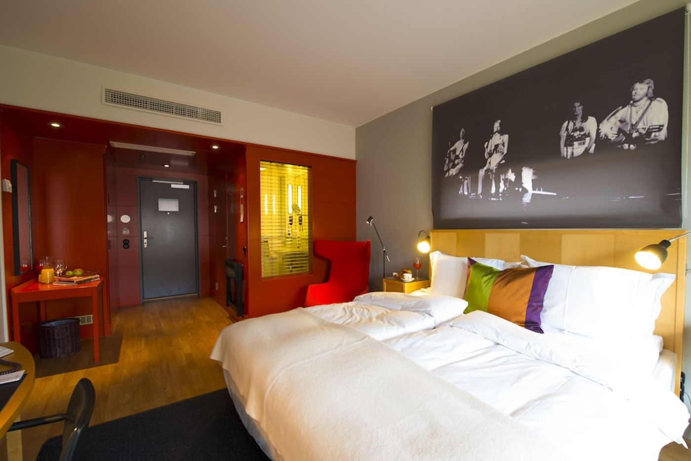 expedia-3163855-23