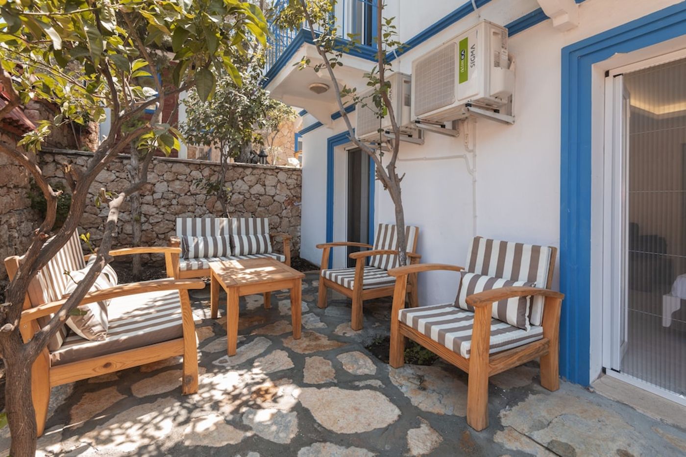 expedia-3166103-9