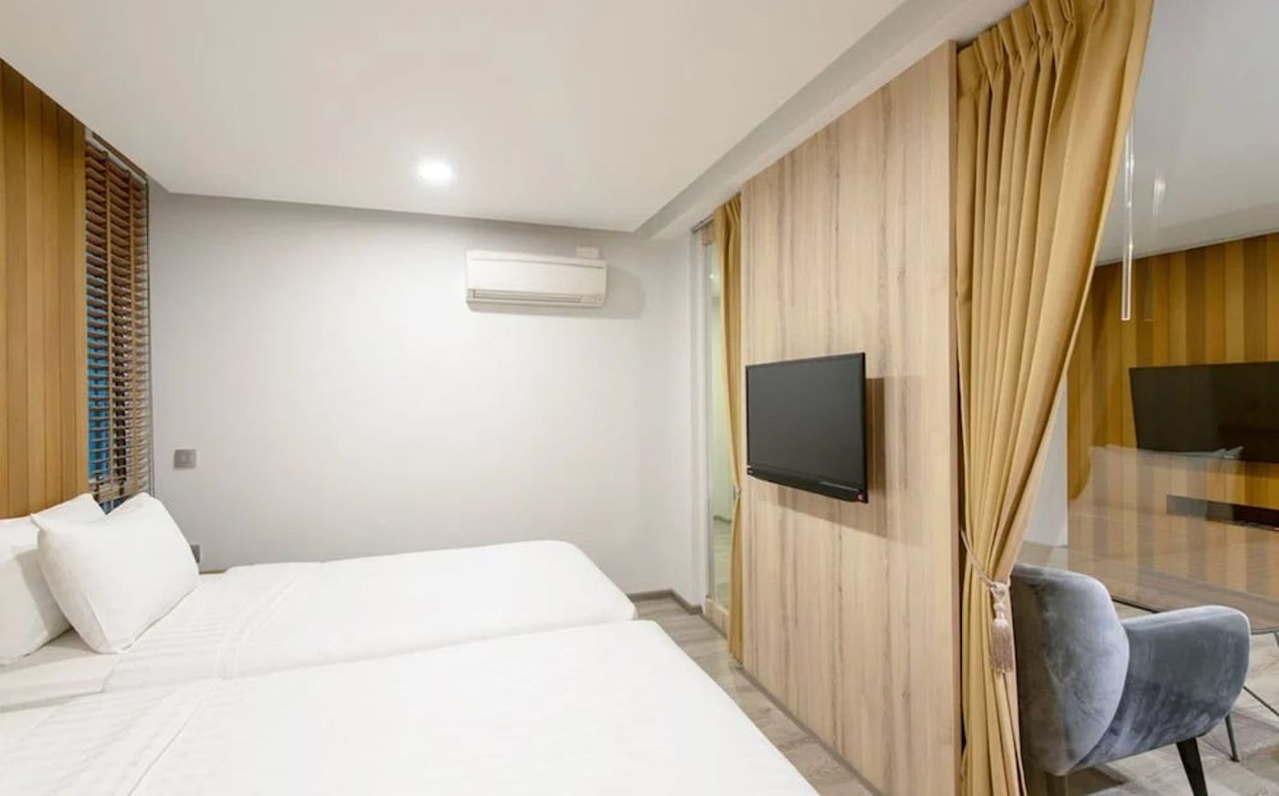expedia-3162897-14