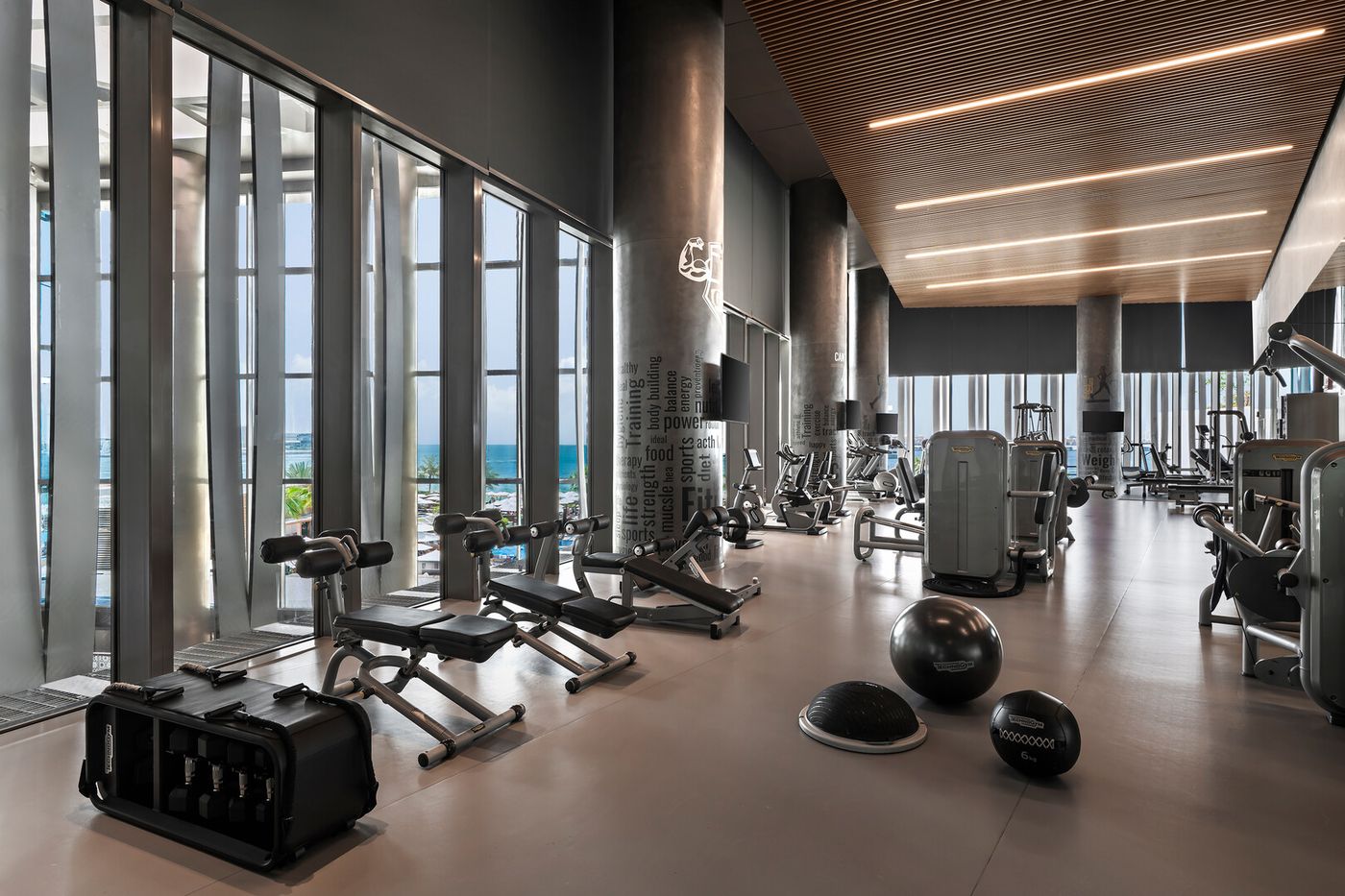 Rixos Premium Dubai 15.07