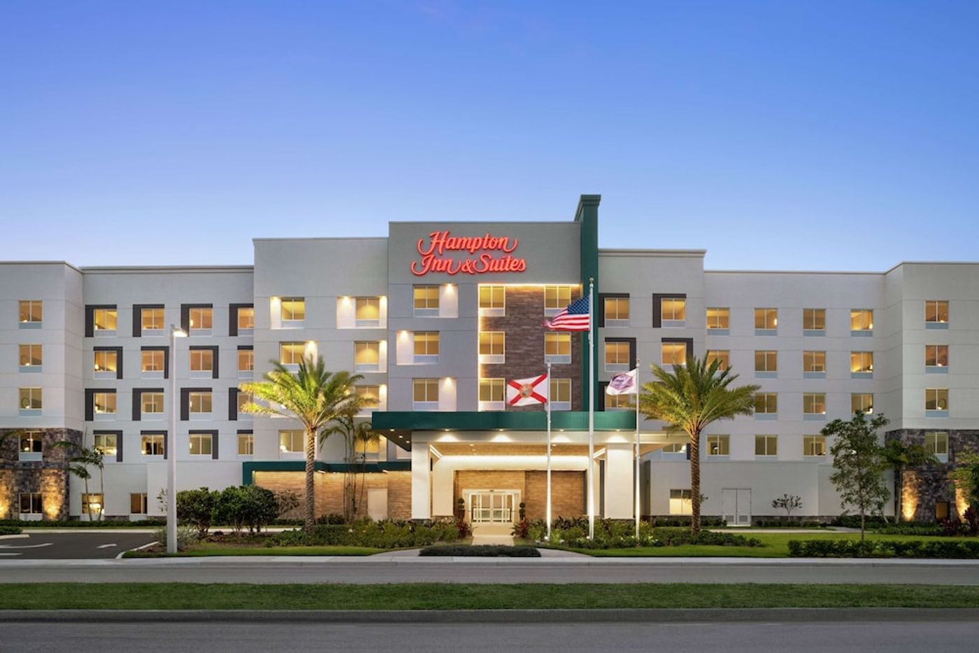 expedia-3157047-1