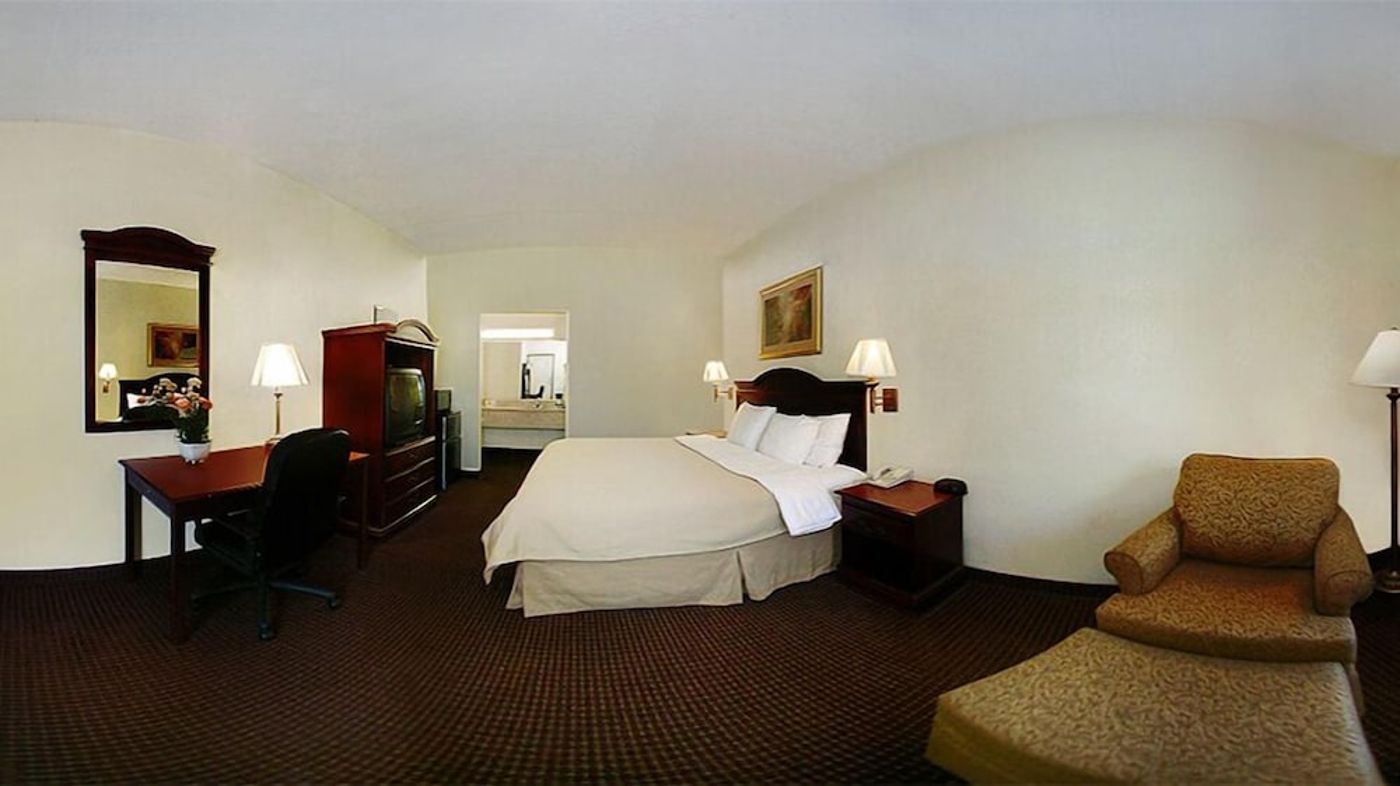 expedia-3160944-26