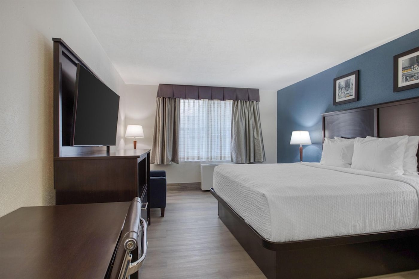 expedia-3162487-13