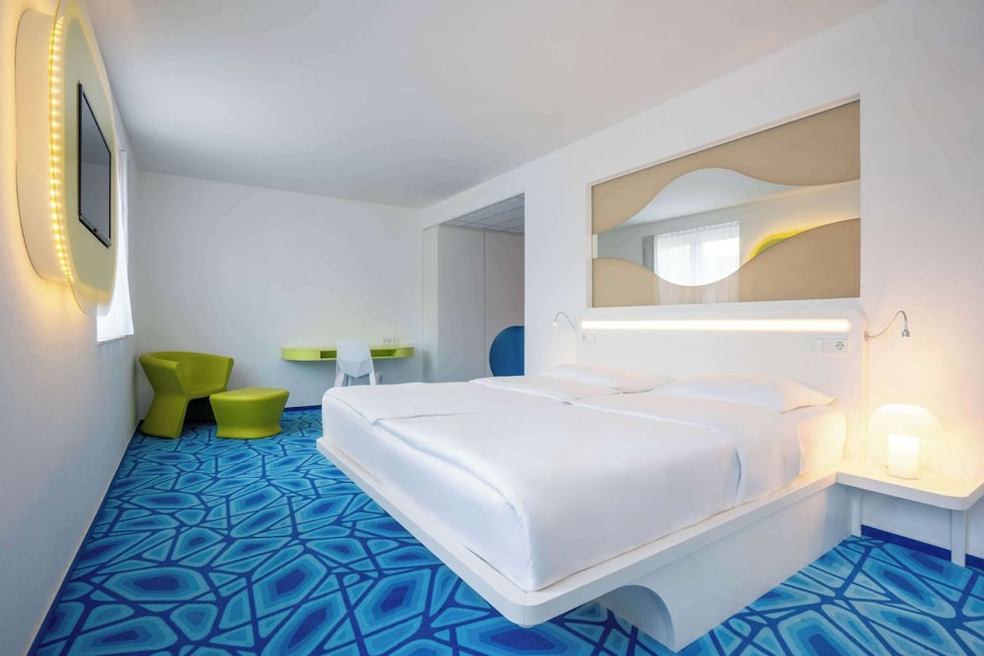 expedia-3159810-22