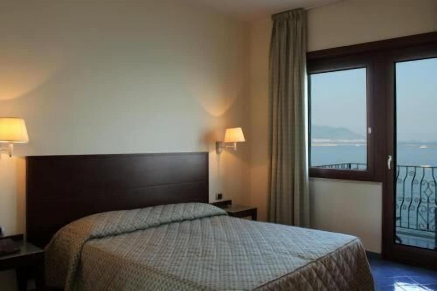expedia-3166420-19