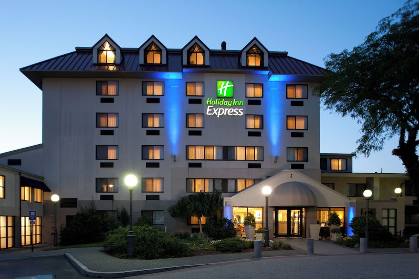 expedia-3160417-4
