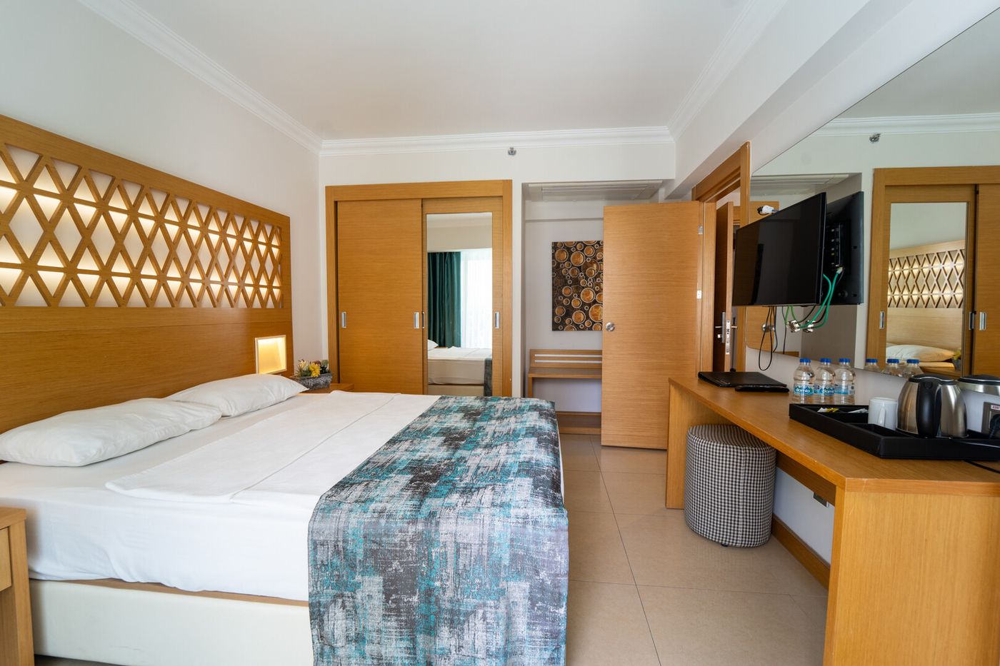 Aurasia Design Hotel