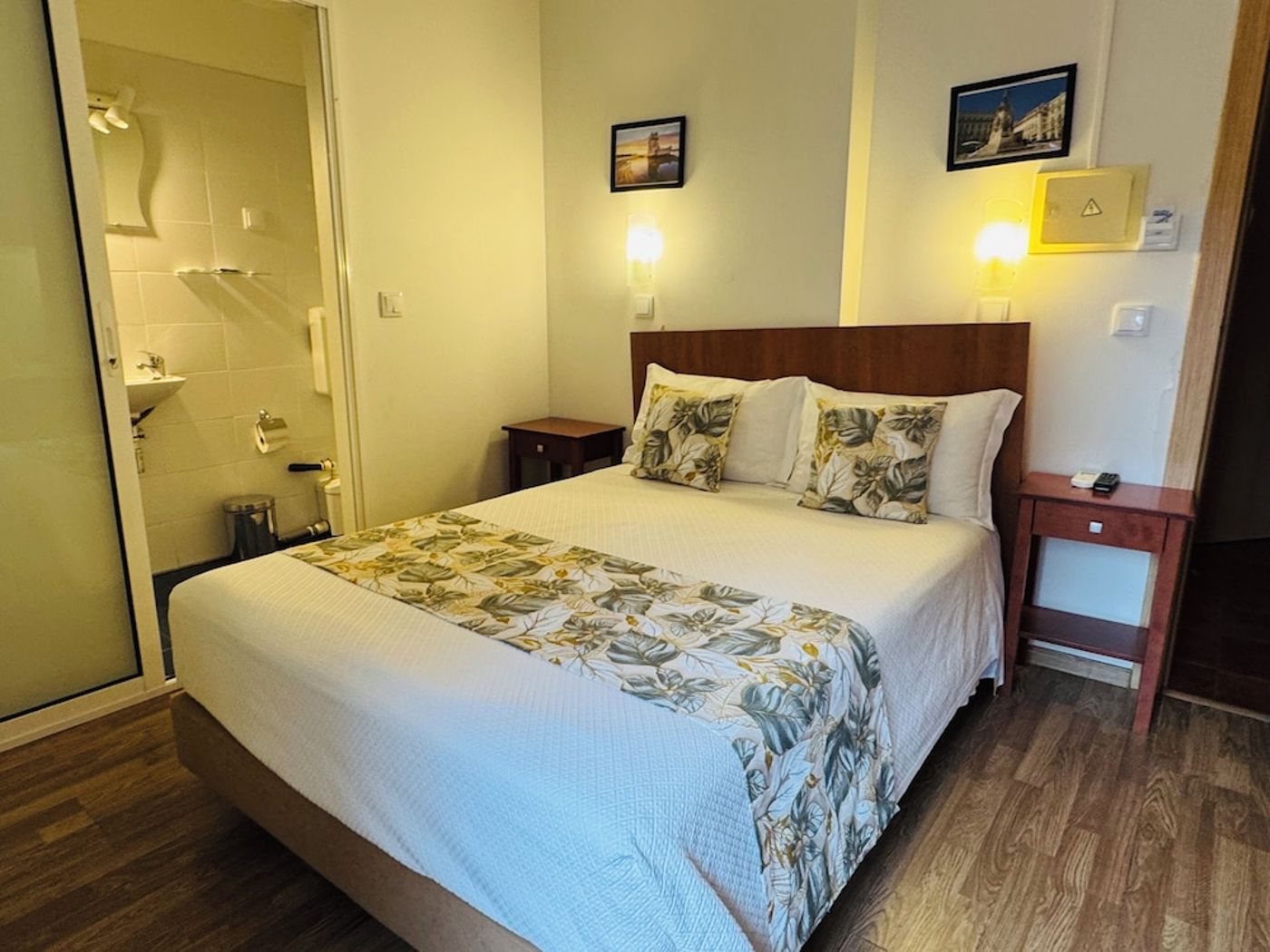 expedia-3166009-7