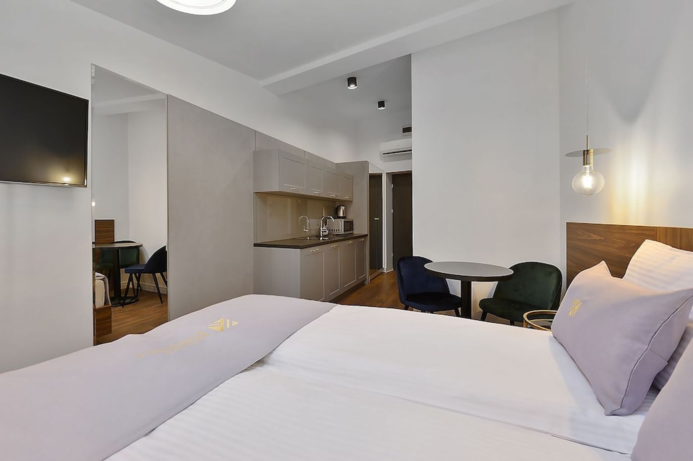 expedia-3157747-12