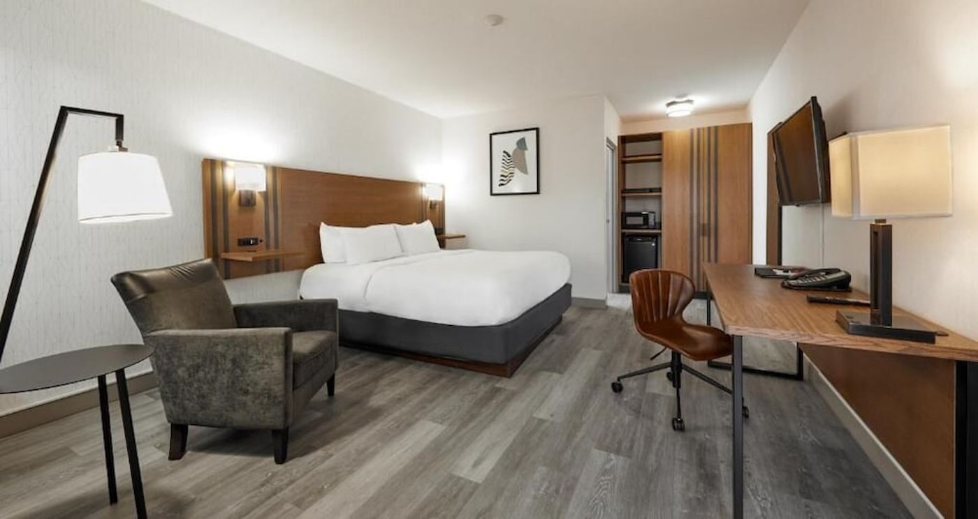 expedia-3163887-22