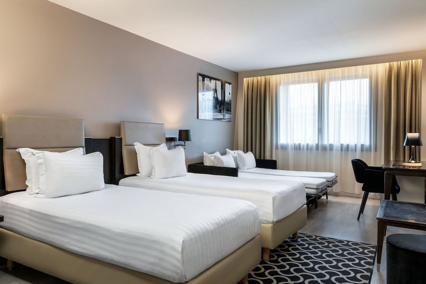 expedia-3162641-25