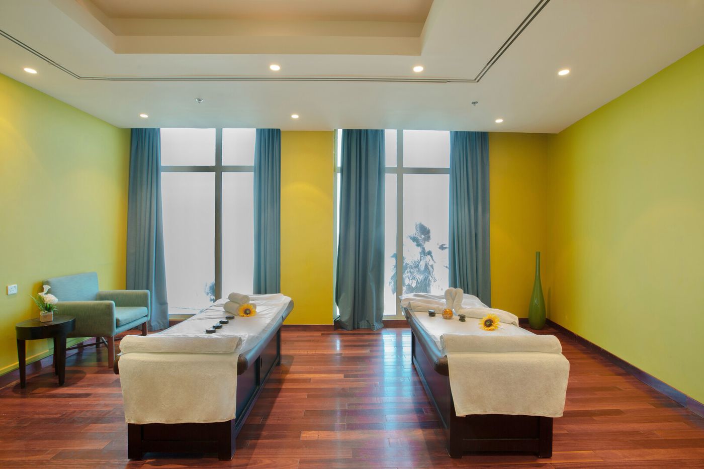 Radisson Blu Resort, Fujairah 19.08