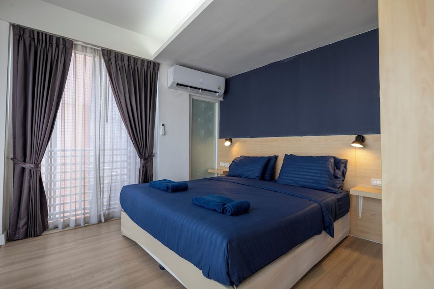 expedia-3162875-20