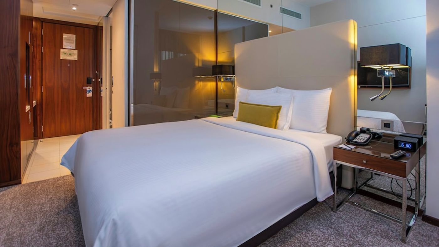 expedia-3164020-30