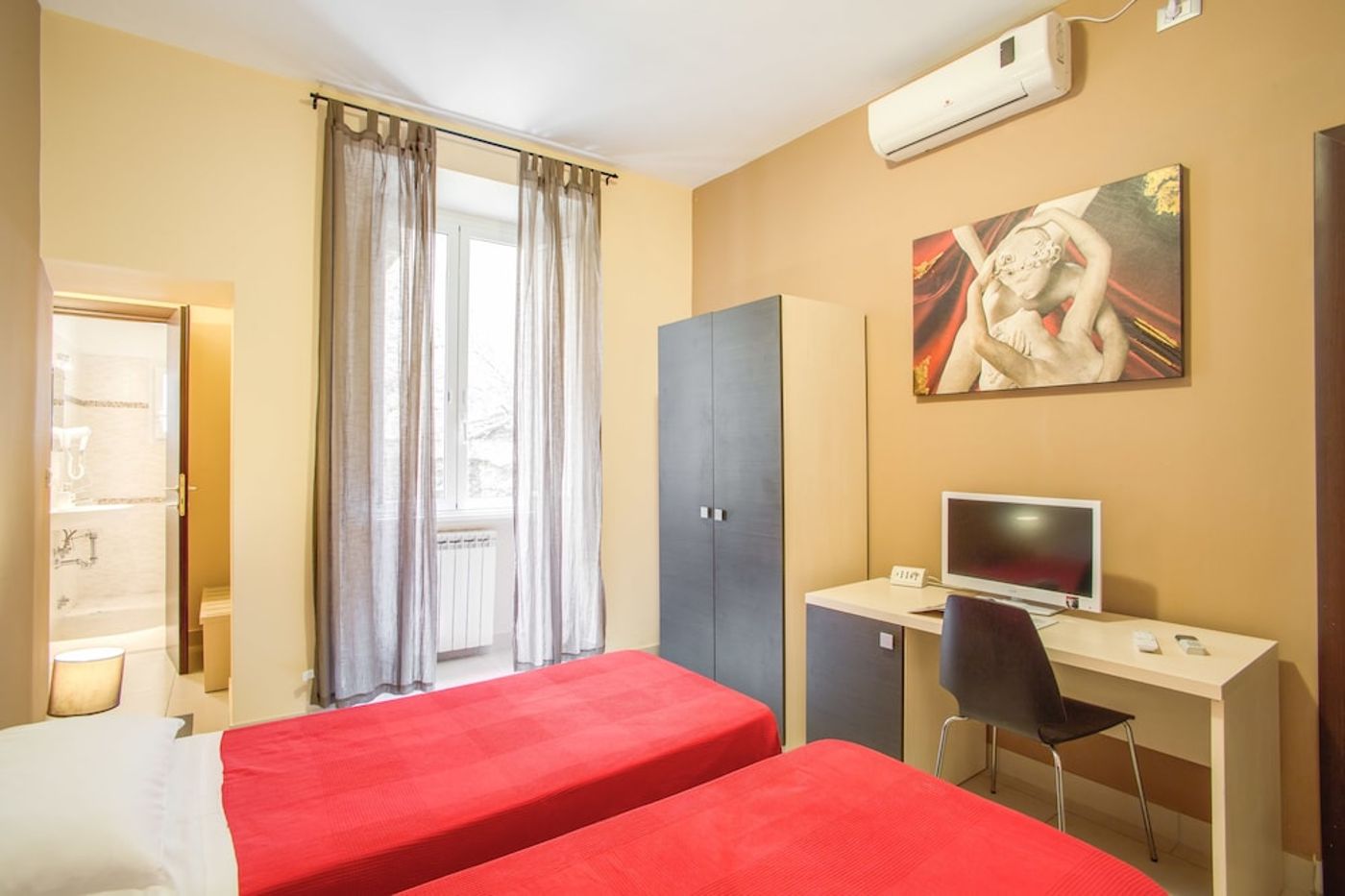 expedia-3163377-13