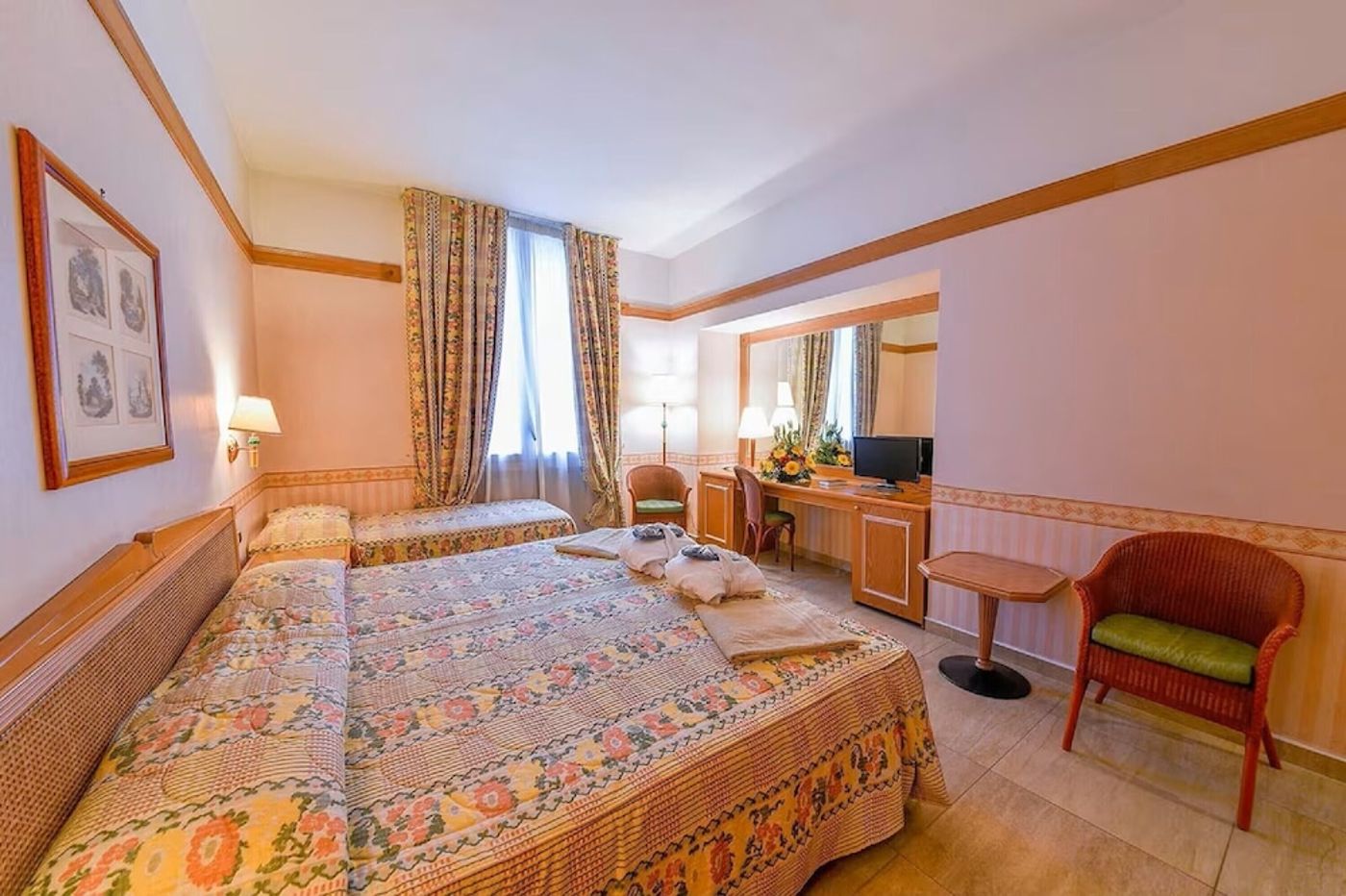 expedia-3166841-29