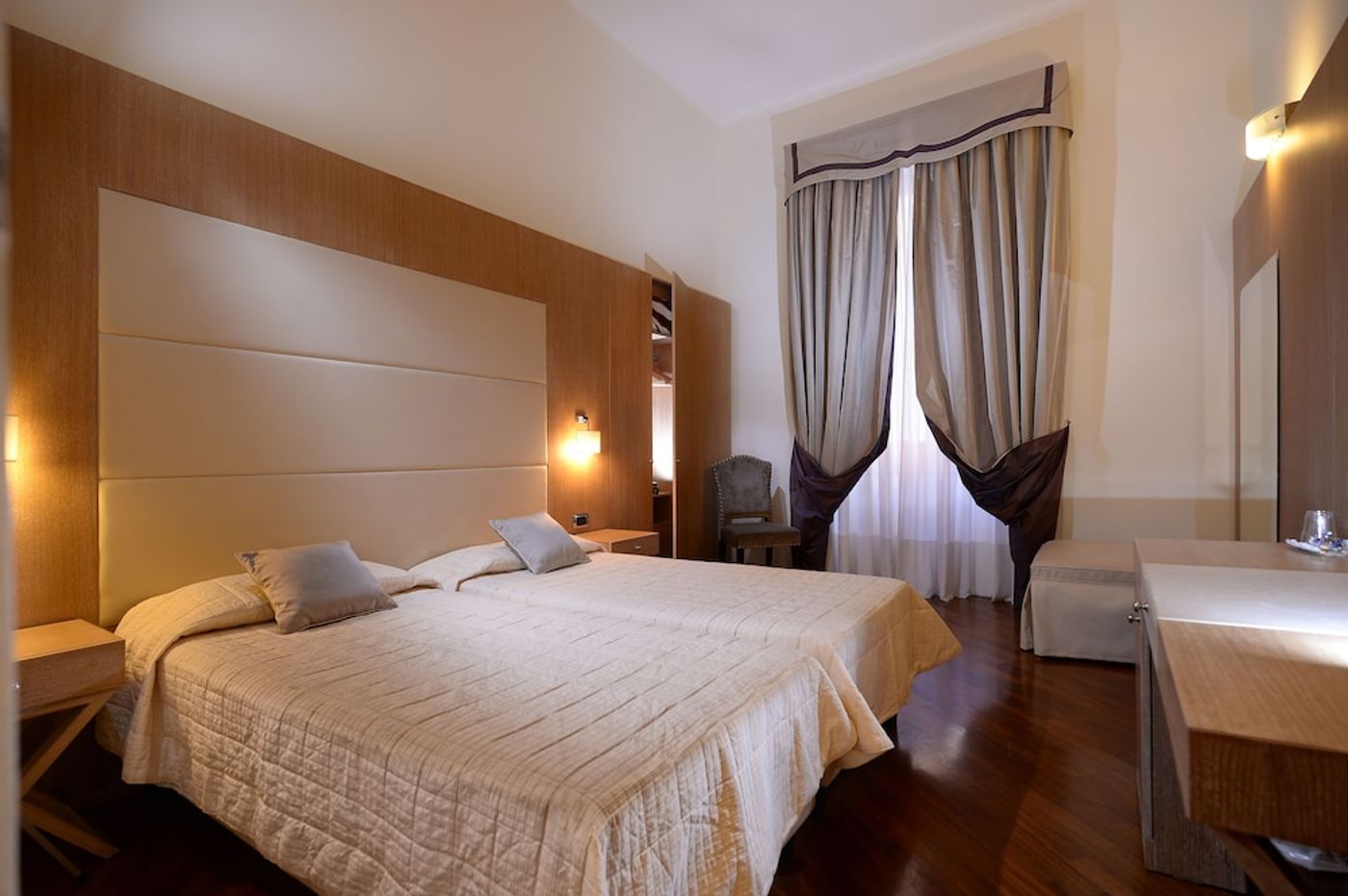 expedia-3163279-14