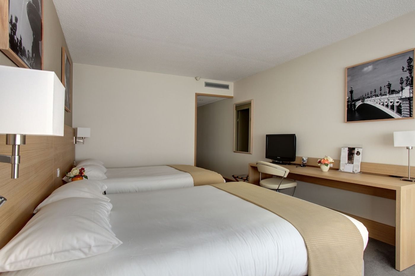 expedia-3165494-7