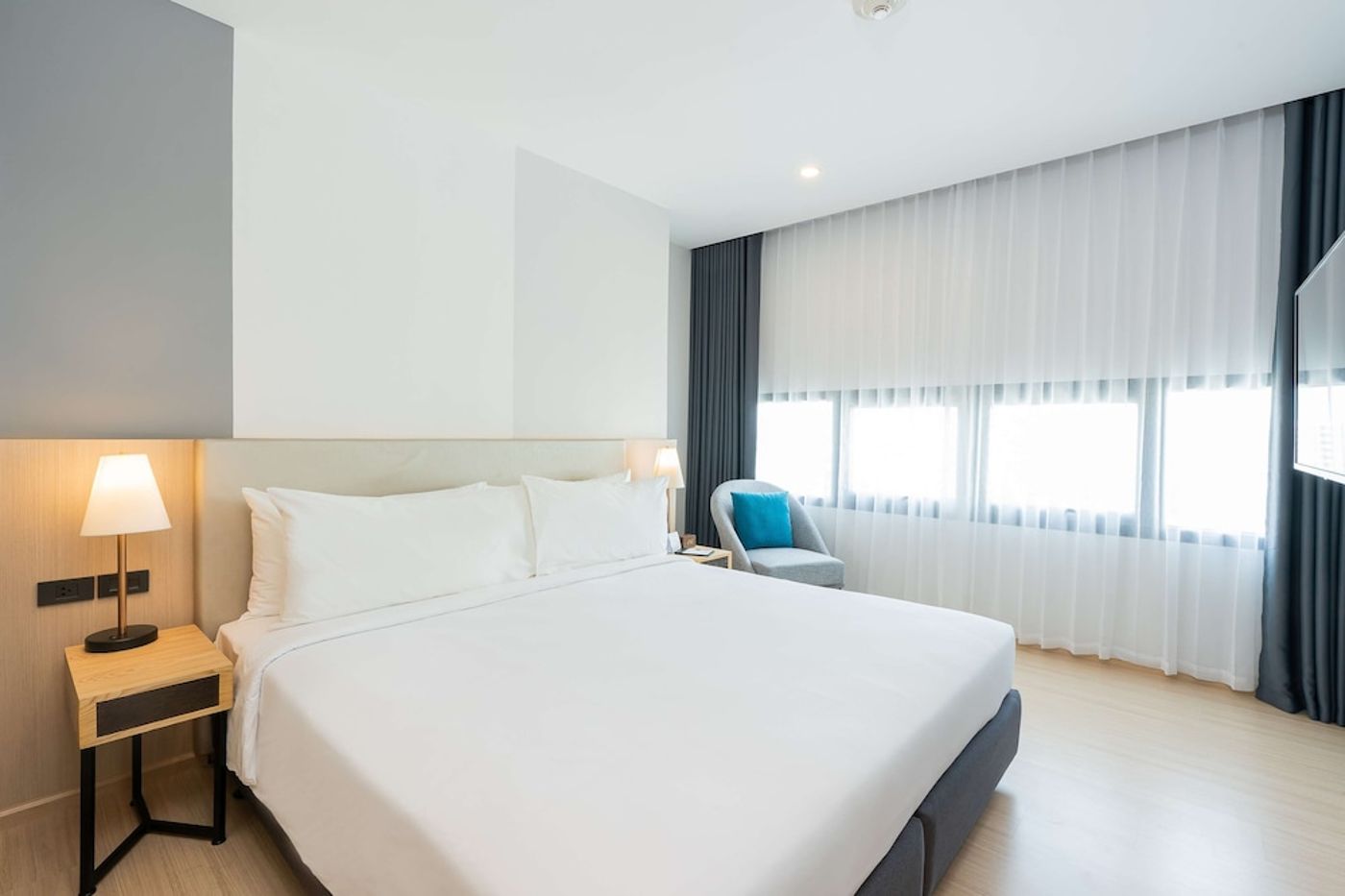 expedia-3165411-12