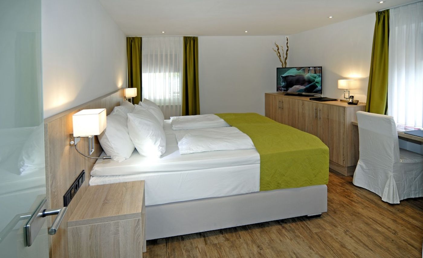 expedia-3163020-15