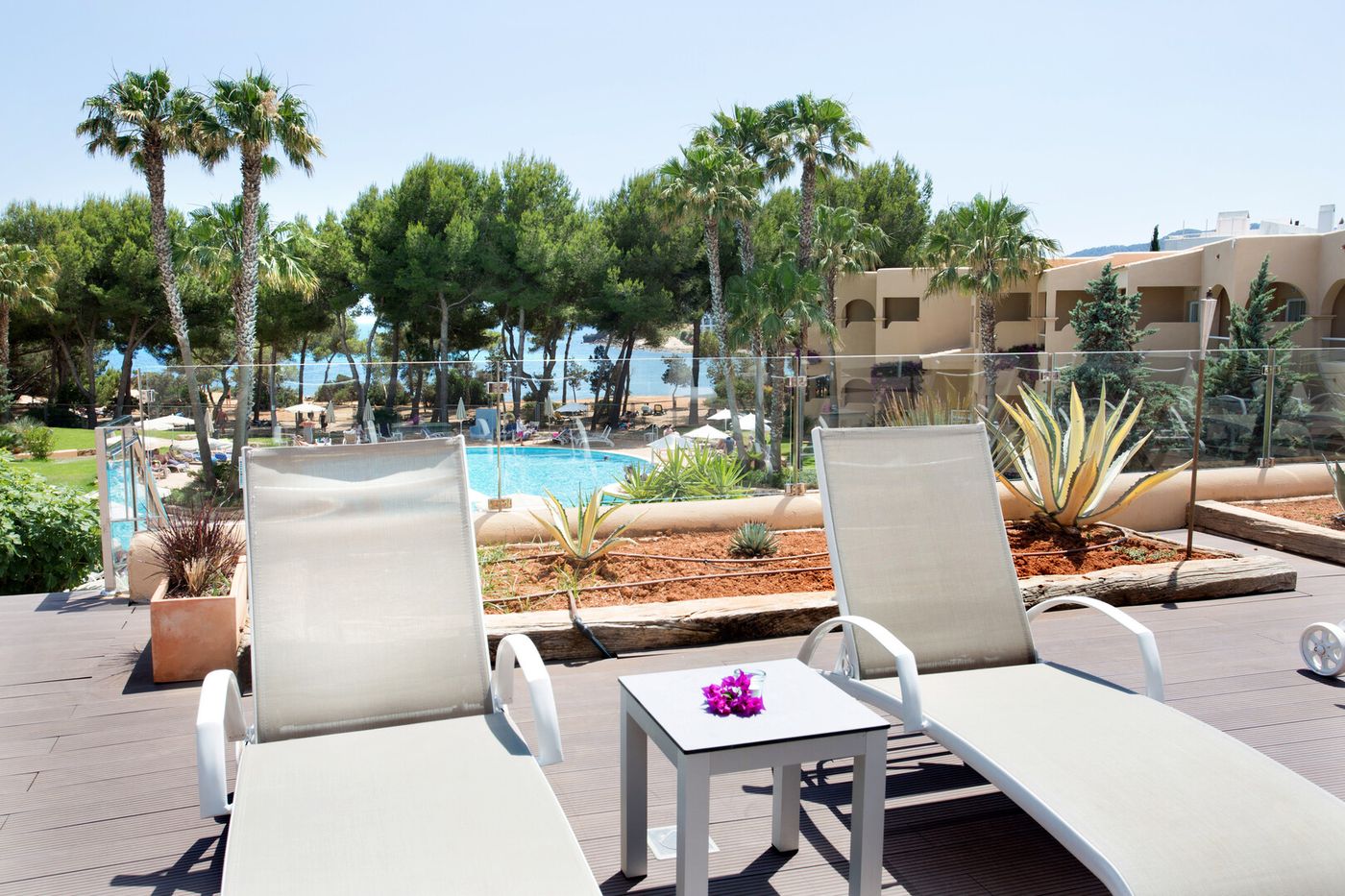 02.10.26 Grupotel Santa Eularia