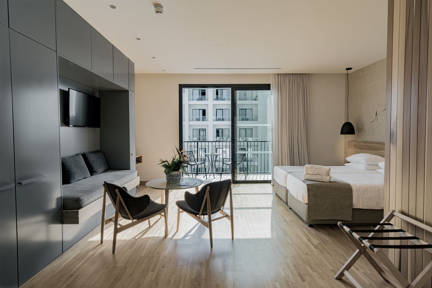 Anemi Hotel & Suites 14.04 2