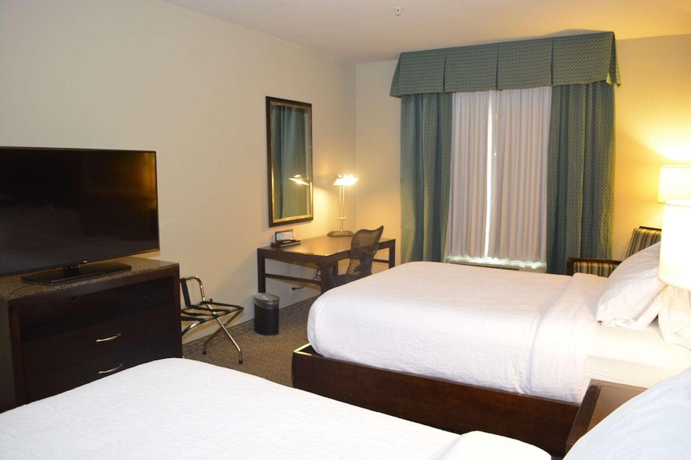 expedia-3160811-25