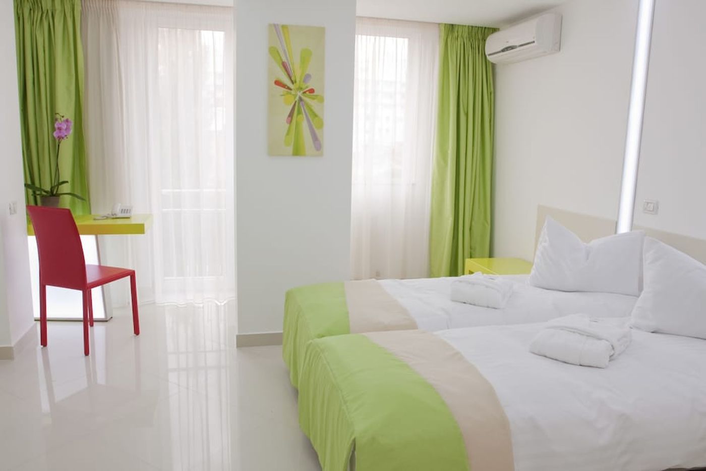 expedia-3164233-12