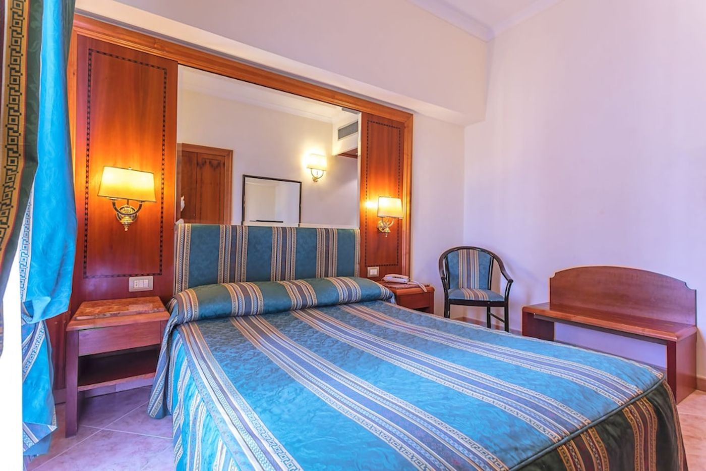 expedia-3163329-19