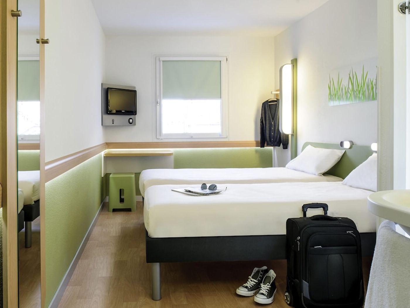 expedia-3157248-10