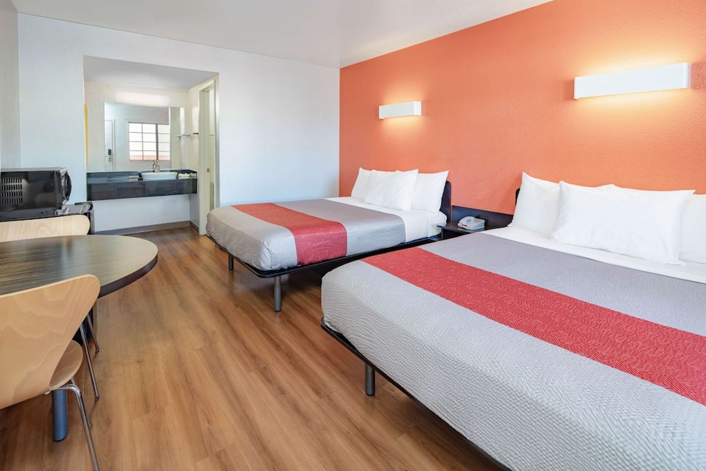 expedia-3158855-15