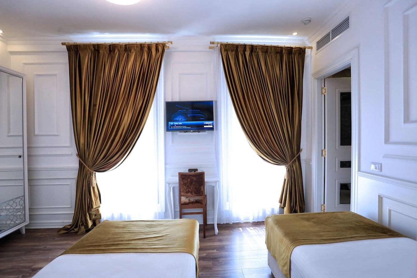 expedia-3157285-9