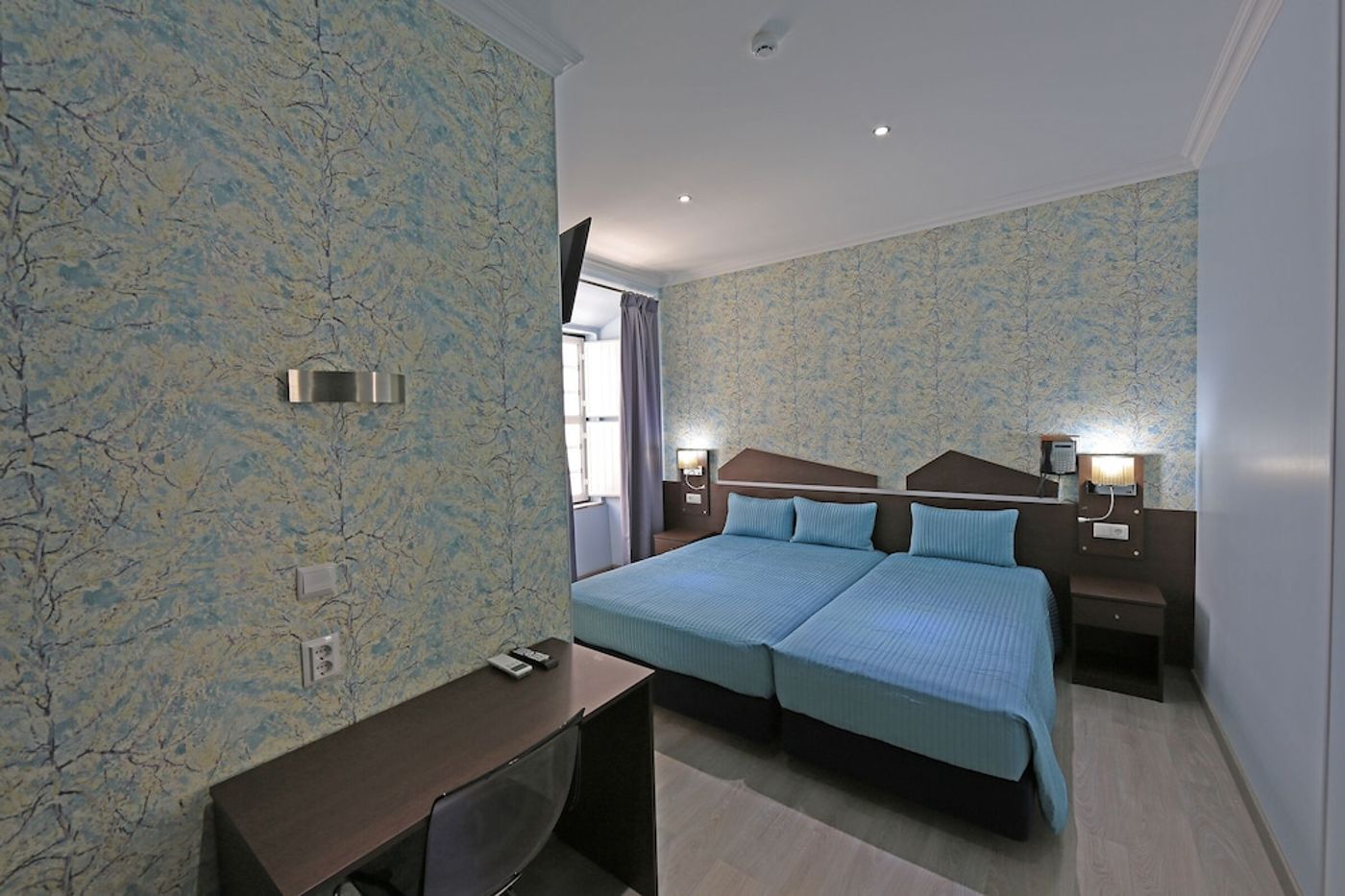 expedia-3161440-25