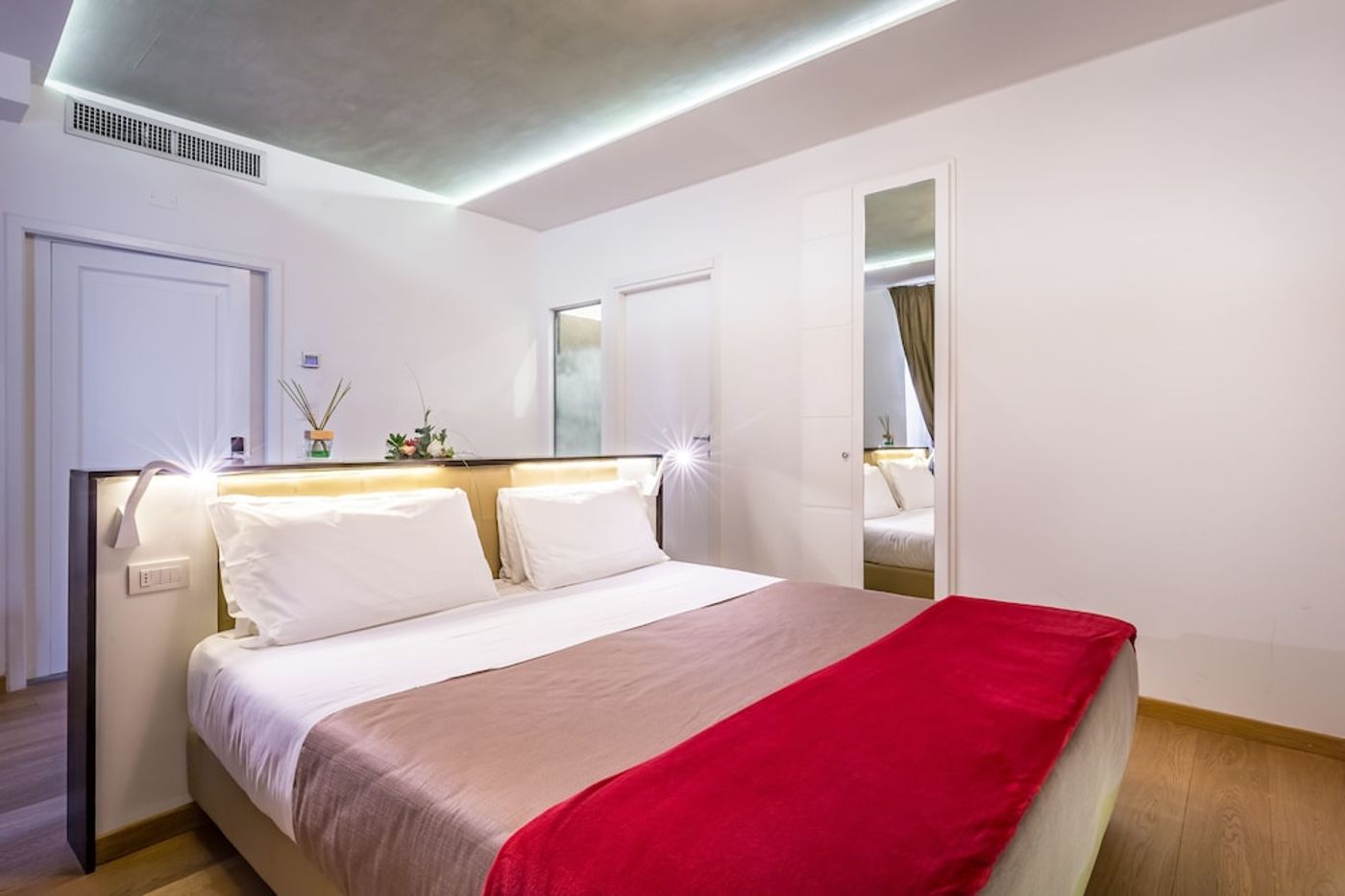 expedia-3159359-28