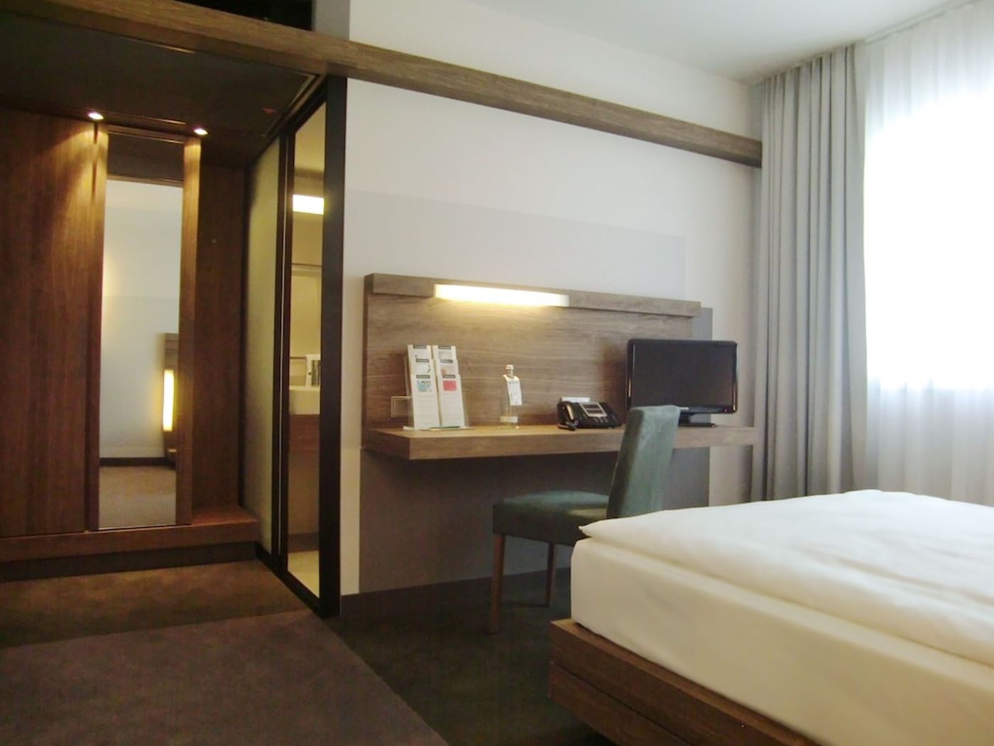expedia-3159465-19