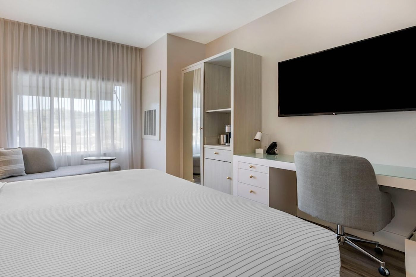 expedia-3159519-27