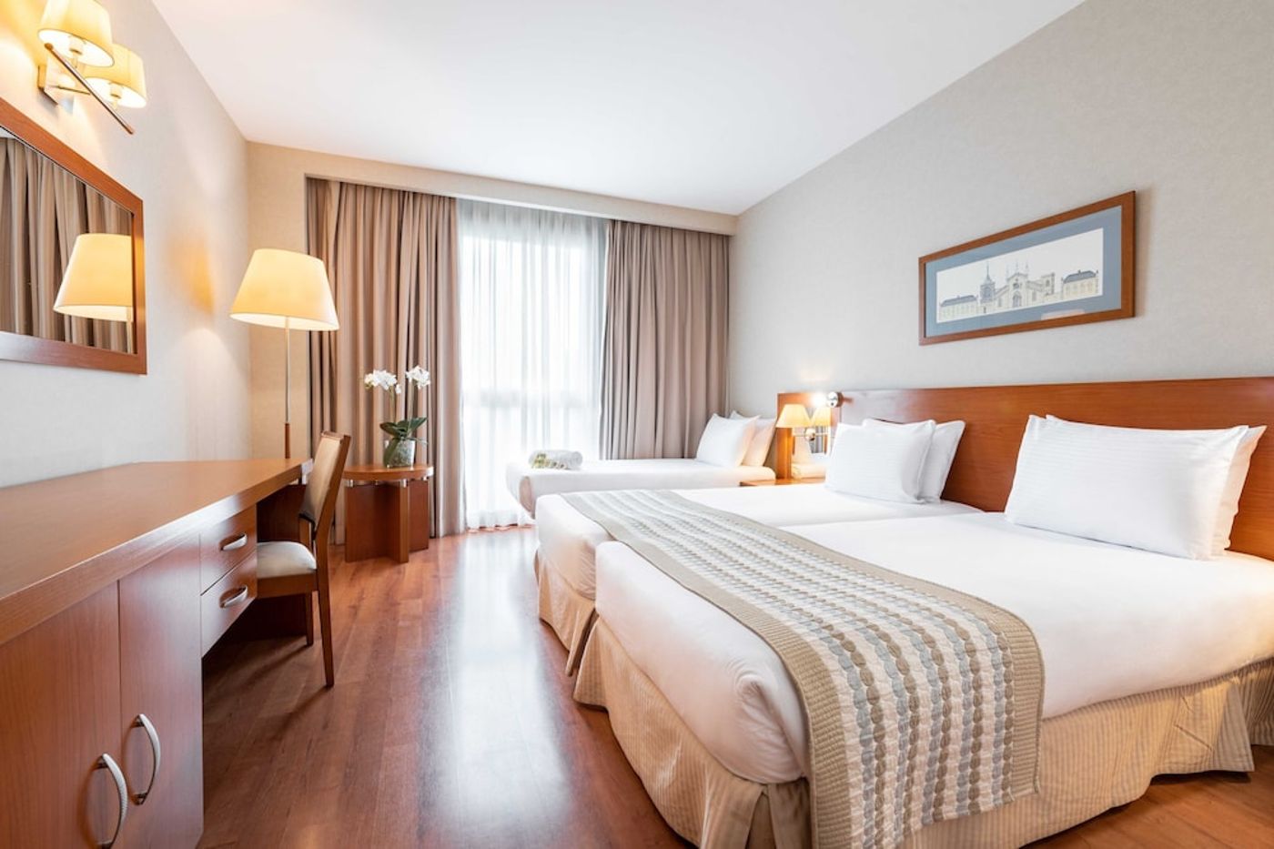 expedia-3157429-25