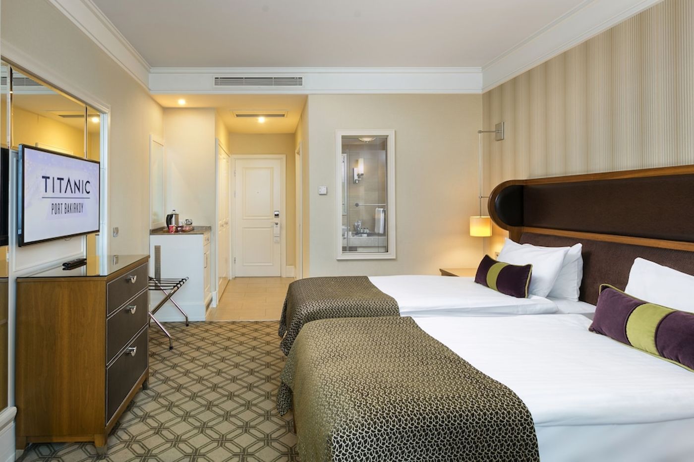 expedia-3159489-21