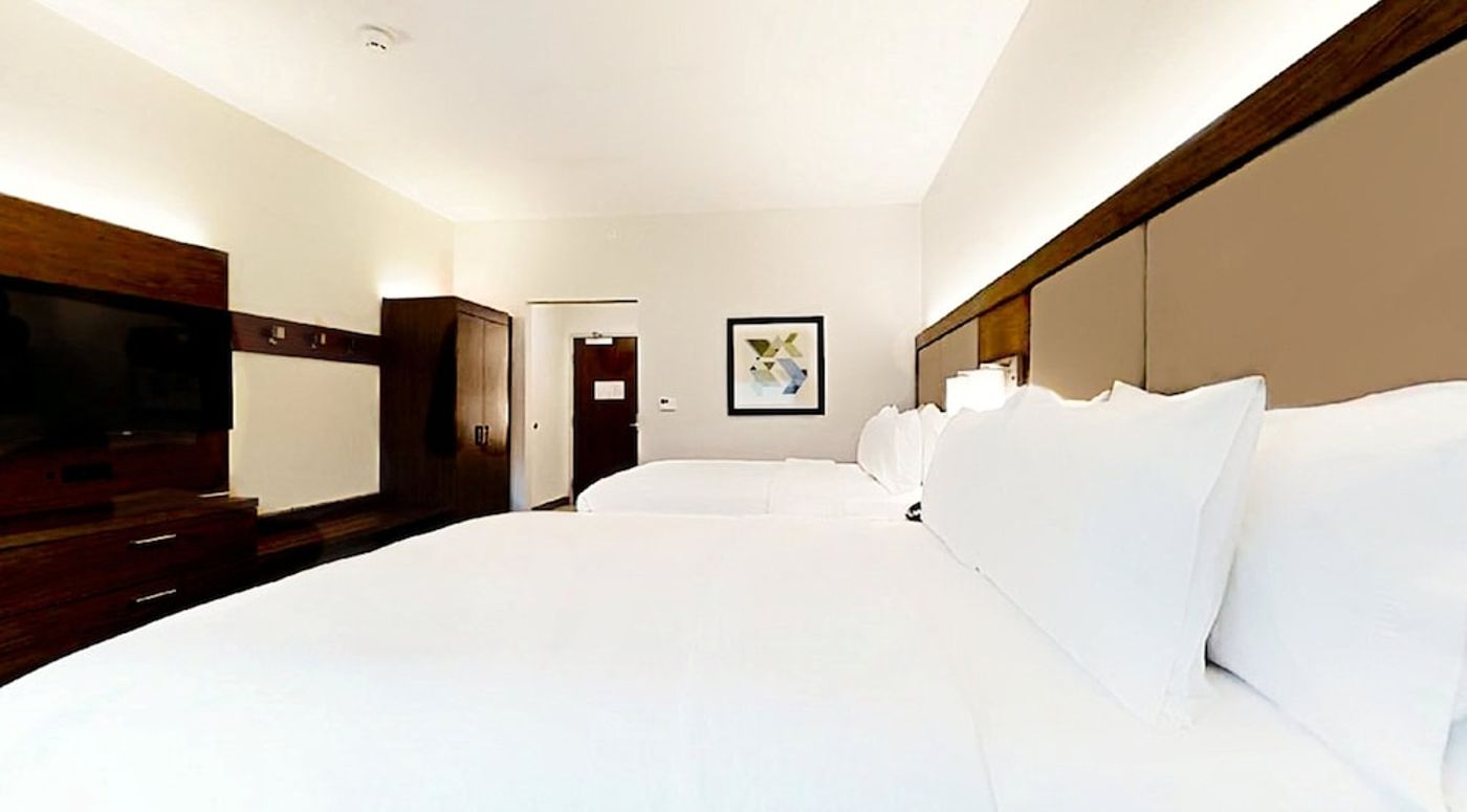 expedia-3163614-11