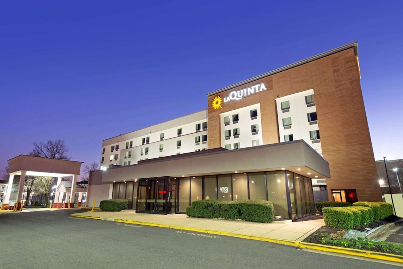 expedia-3166490-6